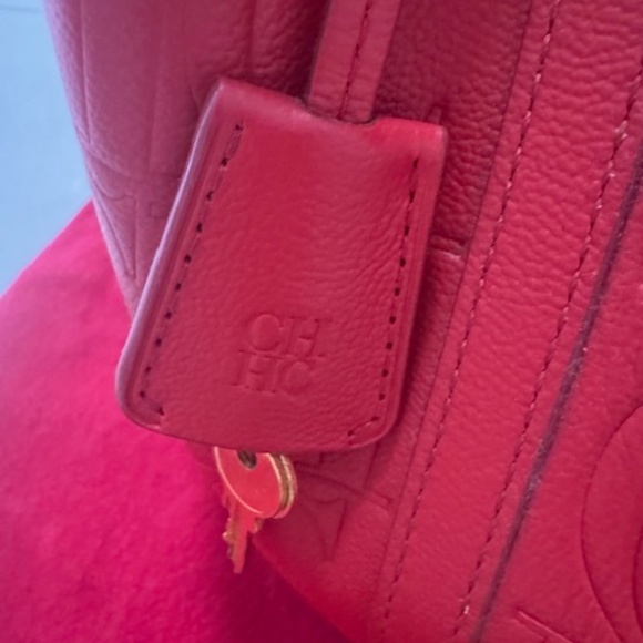 Genuine RED Carolina Herrera Matryoshka Locked M – Medium Handbag - Picture 6 of 13